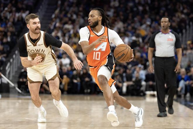 伦纳德单核带队逆转快船稳居西部第八，季后赛