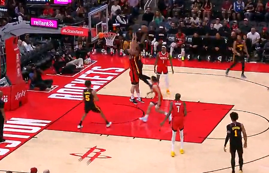 奥孔古隔扣暴露出申京防守漏洞