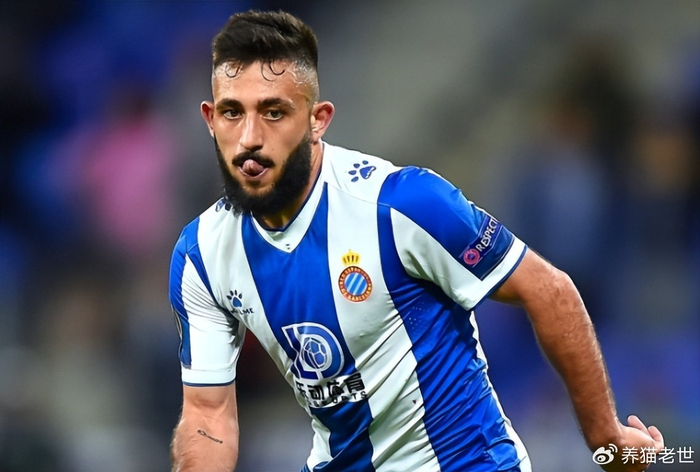 巴尔加斯或重返中超？上港球迷盼功勋外援再助