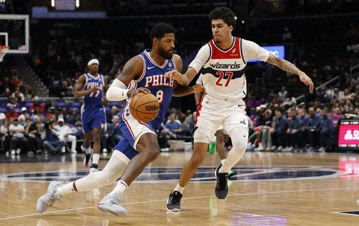 乔治禁赛复出爆发，76人战绩波动冲击东部排名