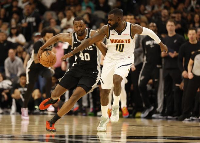 约基奇三双引领掘金逆转马刺 西部争冠格局再变