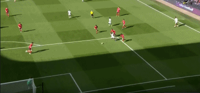 韩国男足0-4惨败科特迪瓦 世界杯预选赛前景蒙阴